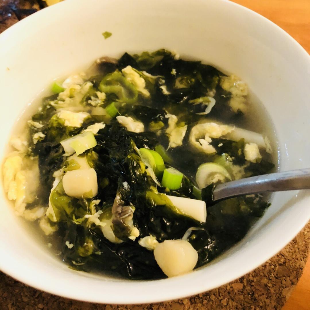 瑶柱虾皮紫菜汤（儿童孕妇补钙汤）