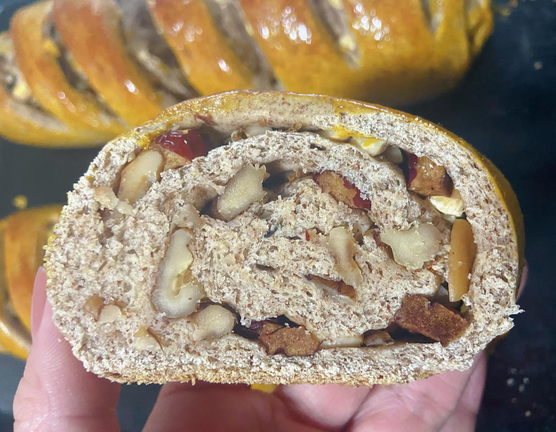 俄罗斯🇷🇺手揉全麦大列巴