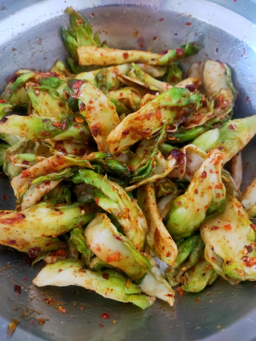 爽脆下饭的麻辣儿菜的做法