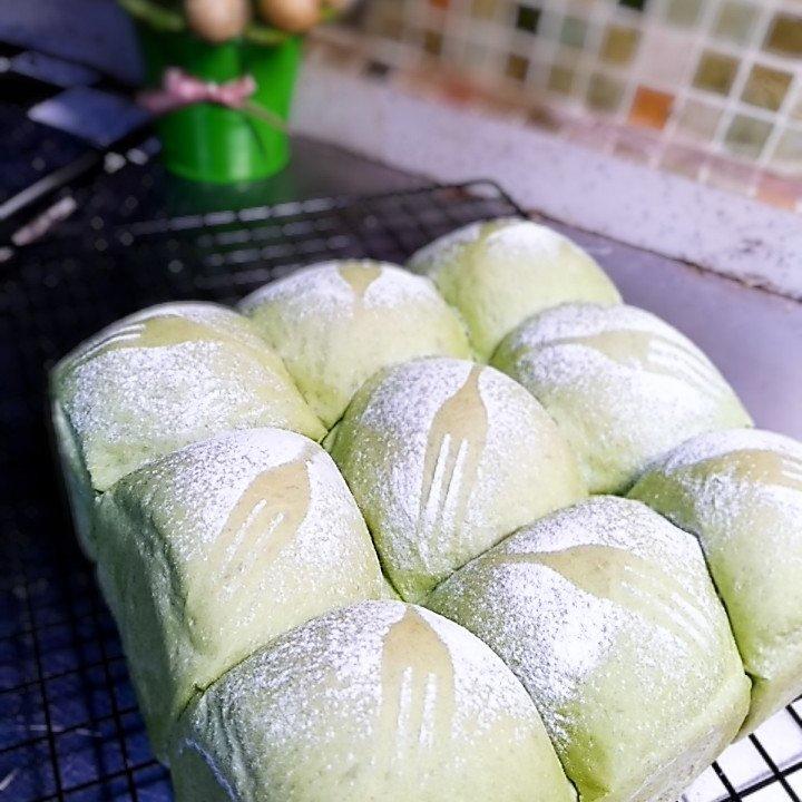 抹茶红豆麻薯小餐包