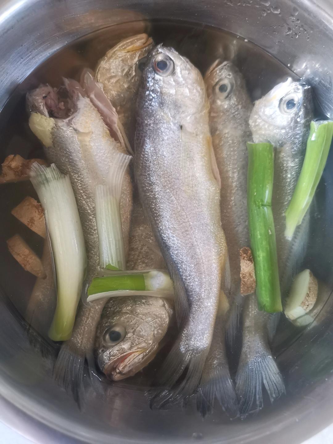 剁椒粉丝蒸鱼头&肉末蒸冬瓜【1月北鼎蒸炖锅食谱】
