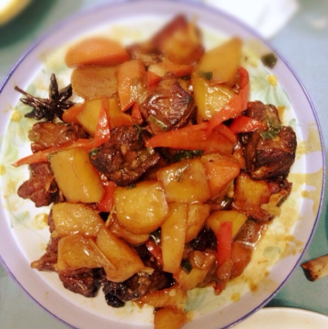 胡萝卜土豆炖排骨