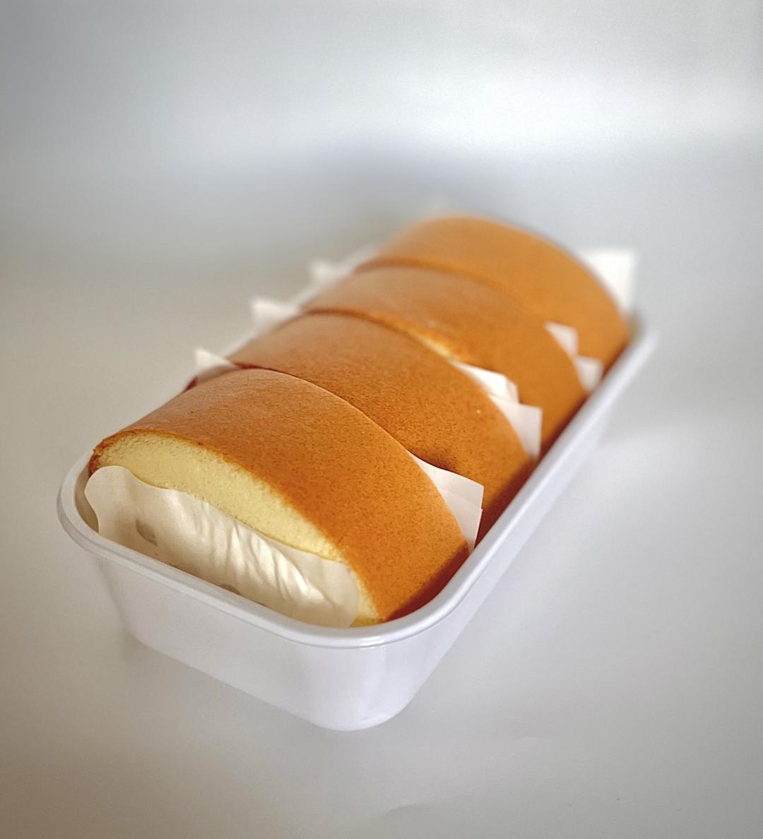 香草凤梨棉花蛋糕卷