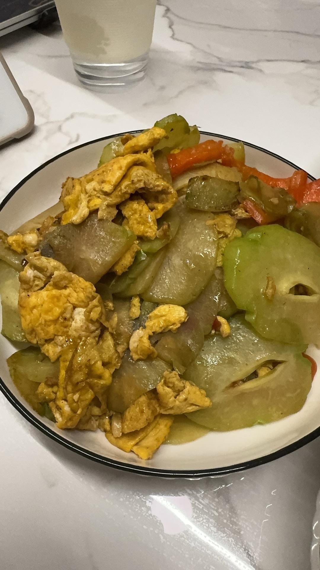 家常素菜佛手瓜炒鸡蛋🥚