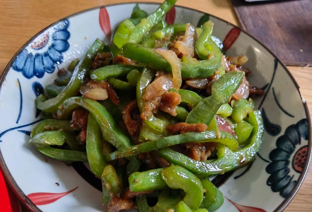 ‼️好吃到舔盘的青椒肉丝盖浇饭