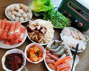 【美的双子炉】韩式肥牛菌菇汤锅+蜜汁香辣烤翅的做法 步骤3