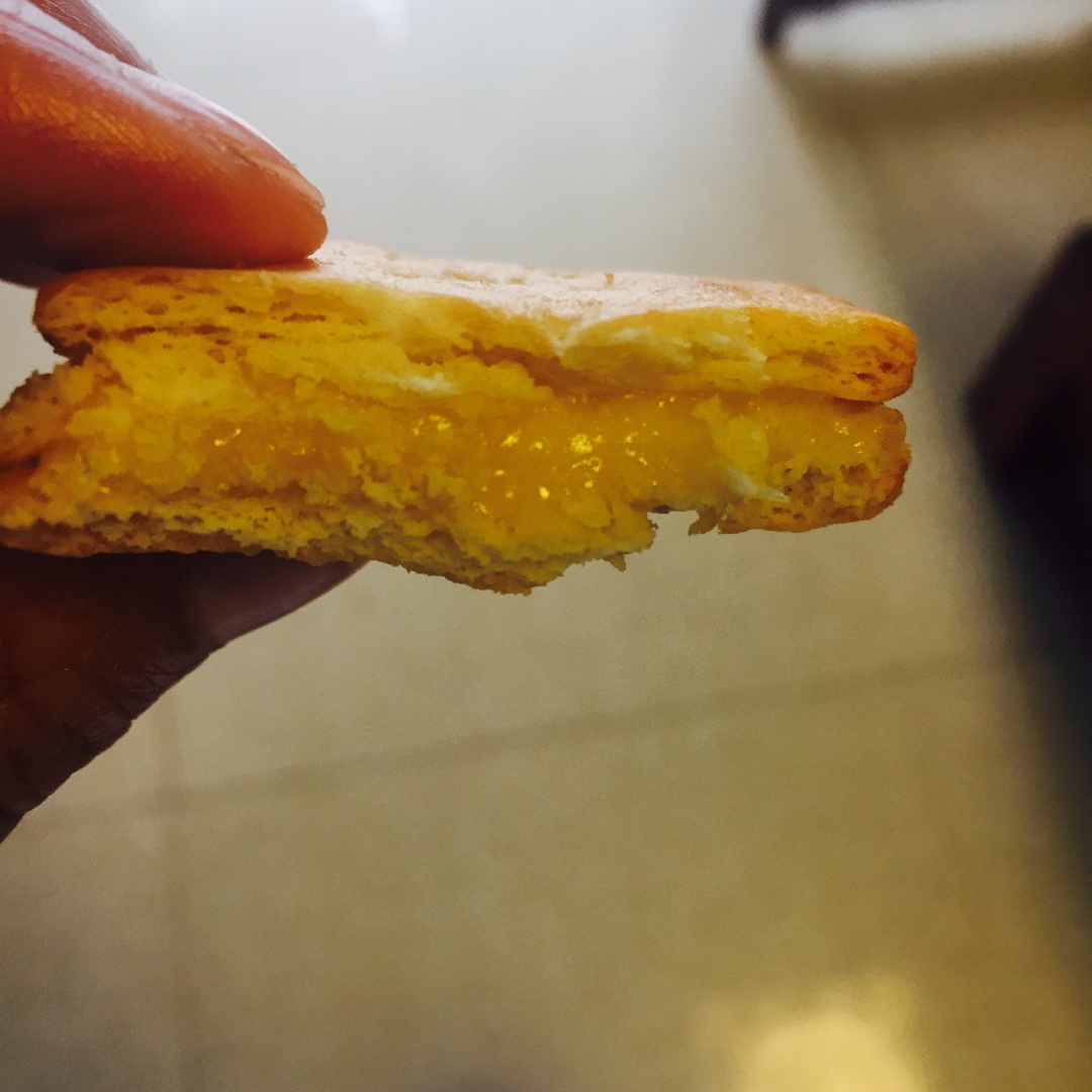 牛轧糖夹心苏打饼干