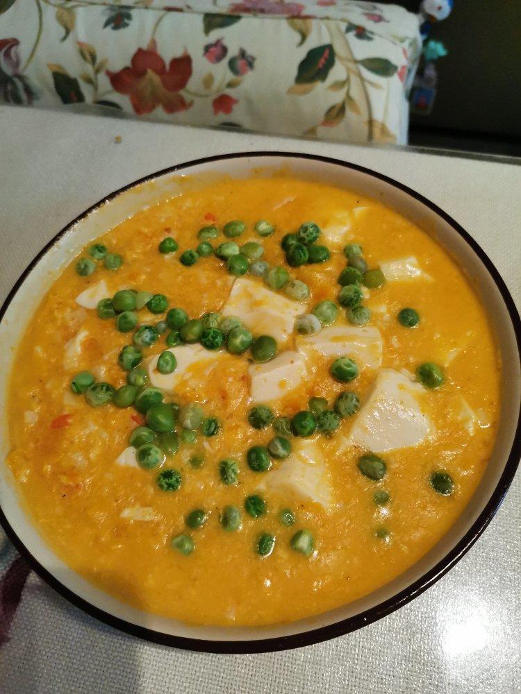 蟹黄豆腐（咸蛋黄版）