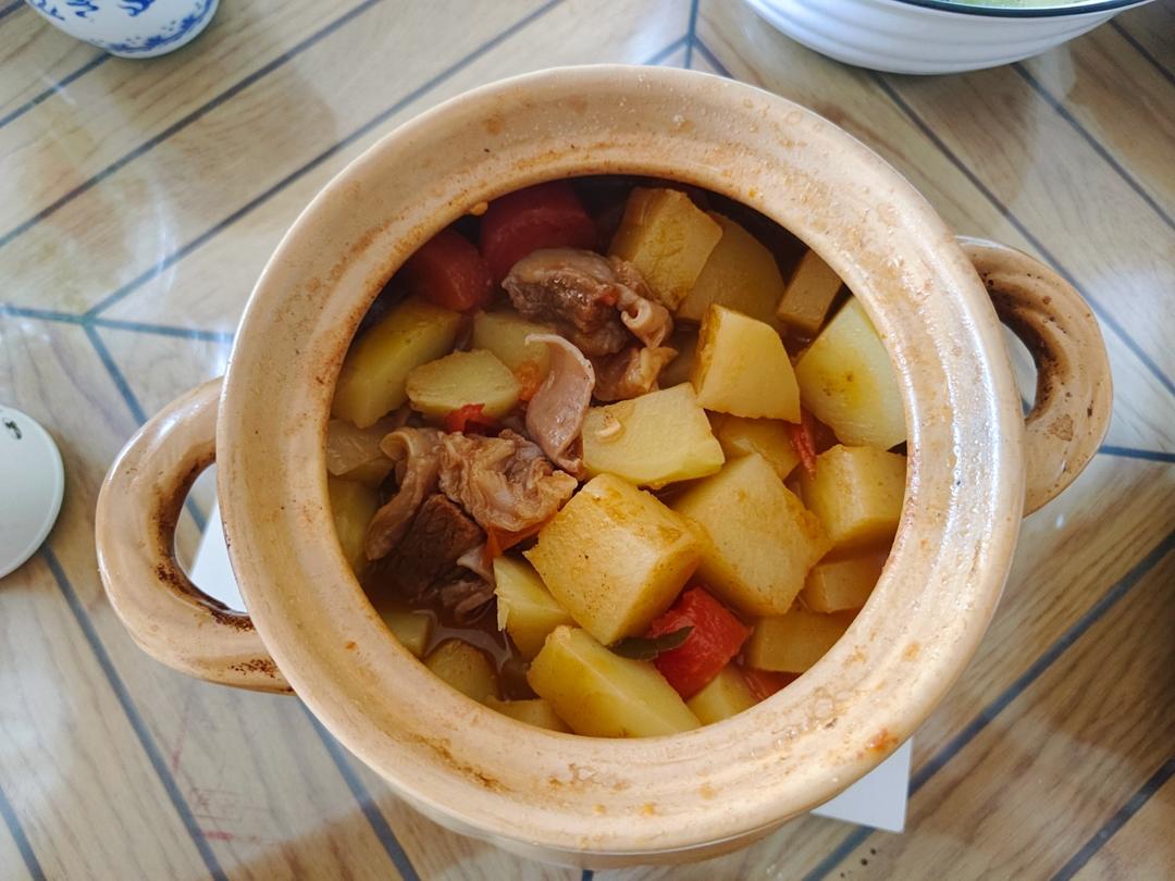 土豆炖牛肉