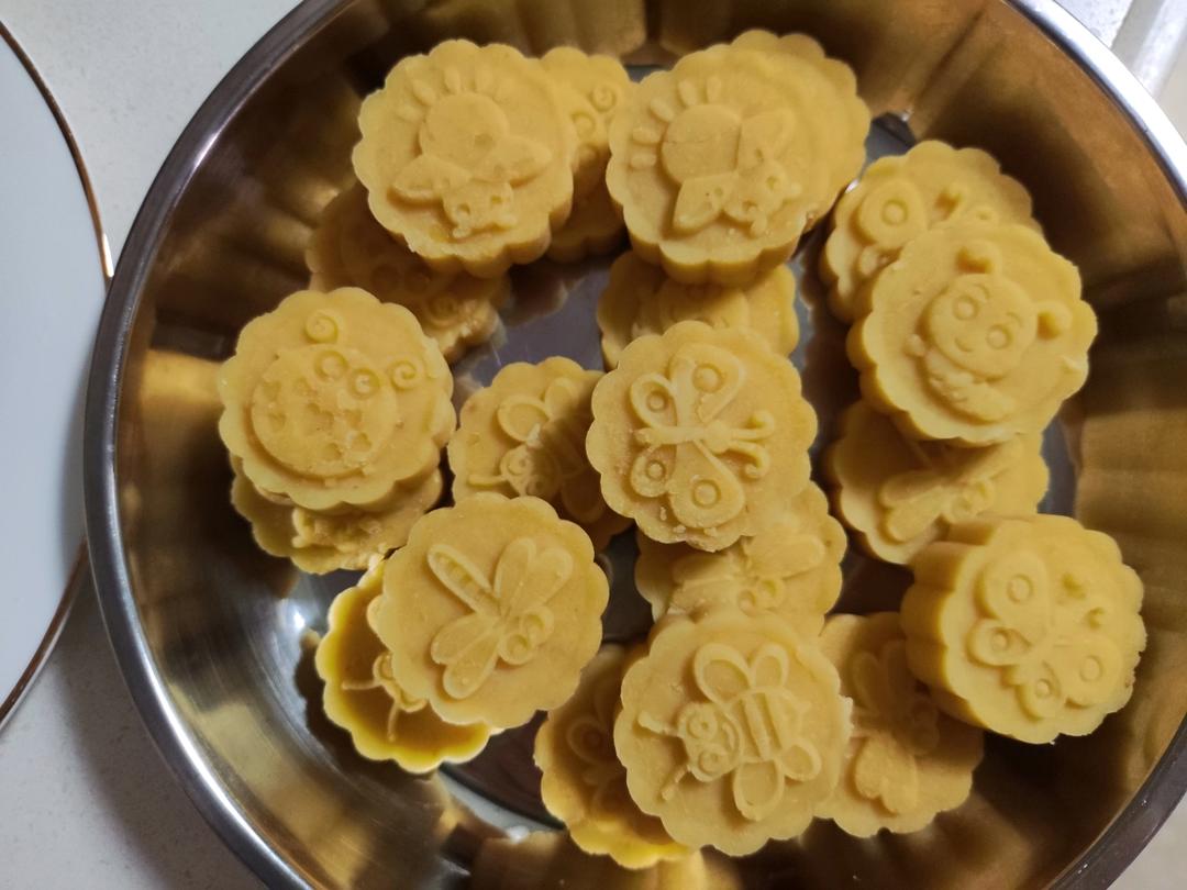 奶香绿豆糕（无豆腥味，超快手不麻烦）