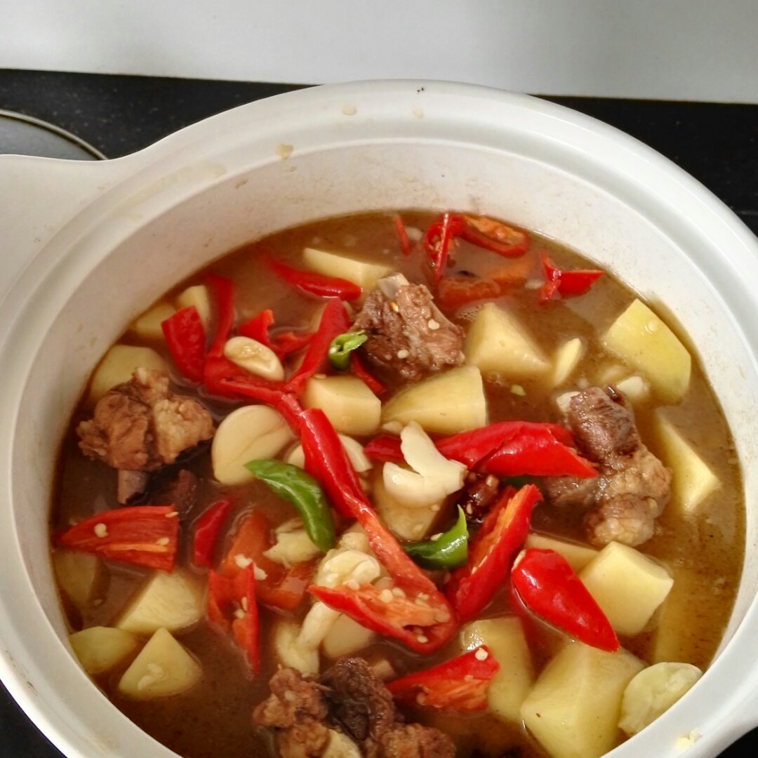 土豆炖排骨