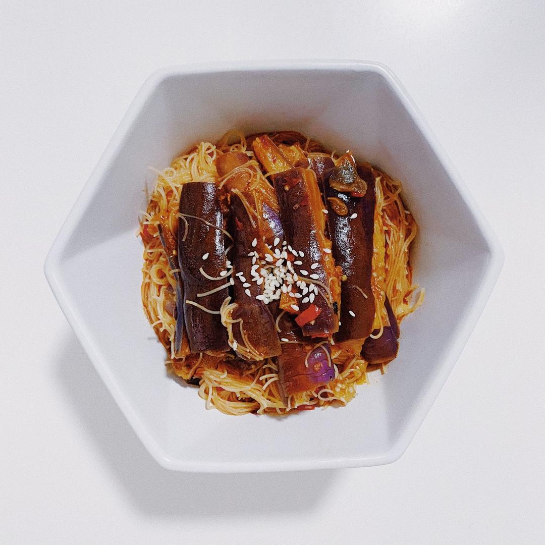 肉末茄子粉丝煲