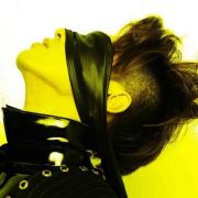 蛰伏在允在之间