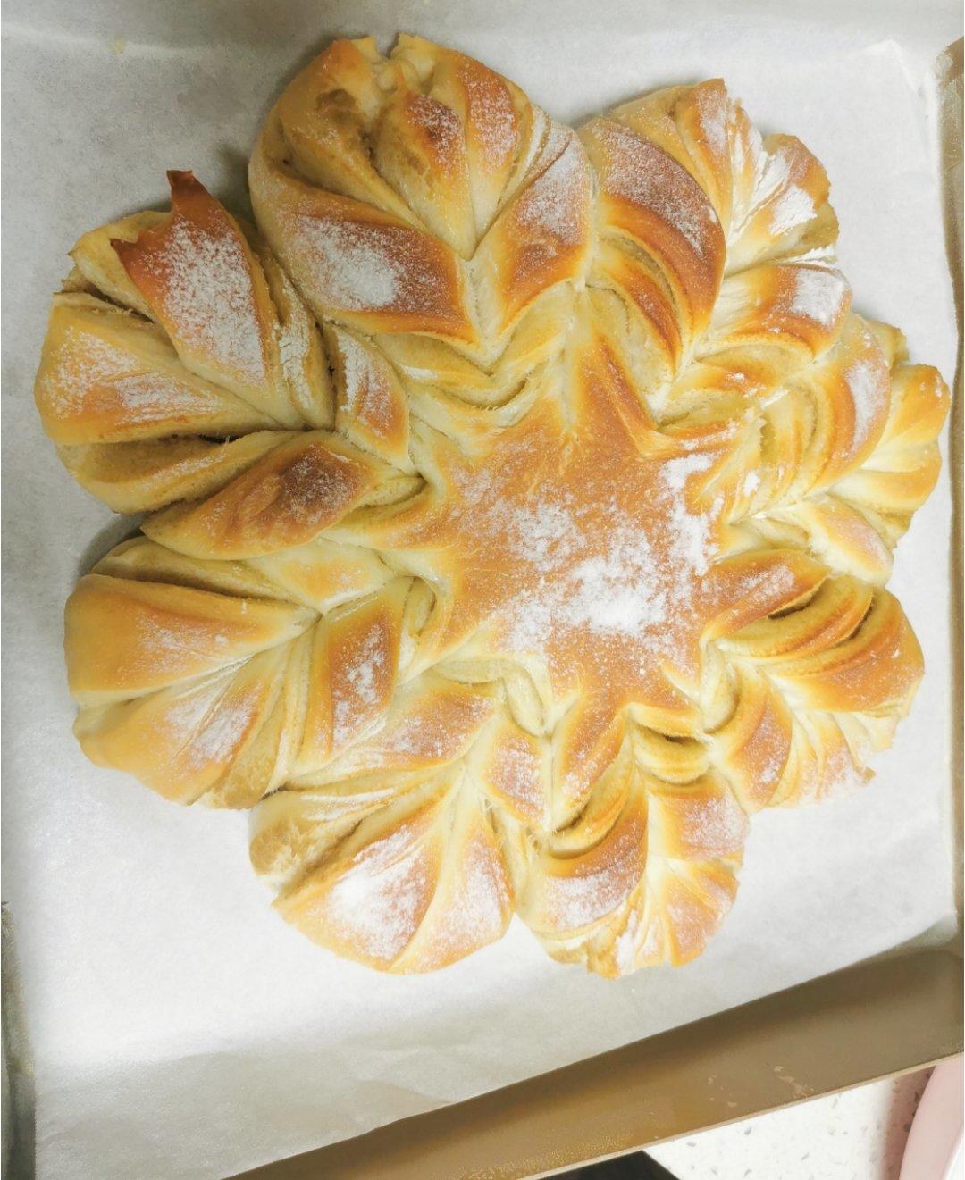 ins风圣诞节雪花豆沙面包---错过了夏天的风秋天的雨 不能再错过冬天的雪花