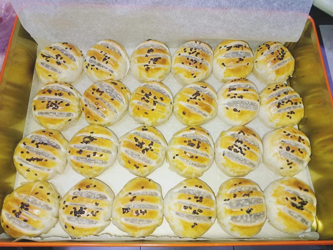 椰香糯米馅老婆饼