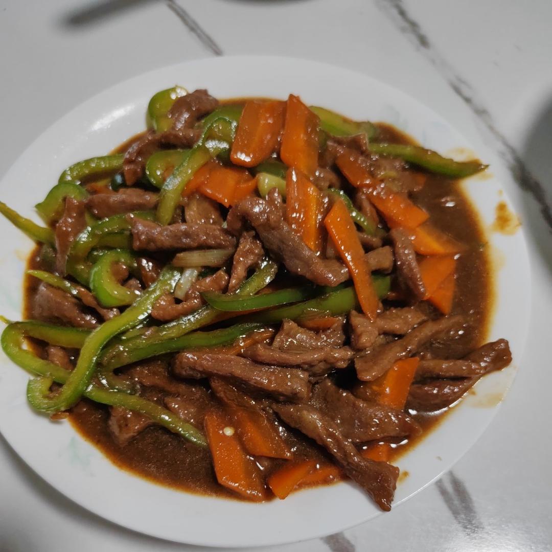 洋葱青椒炒牛柳(嫩肉配方)