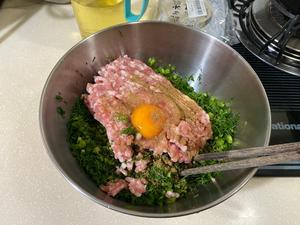 茴香猪肉馅饺子的做法 步骤2