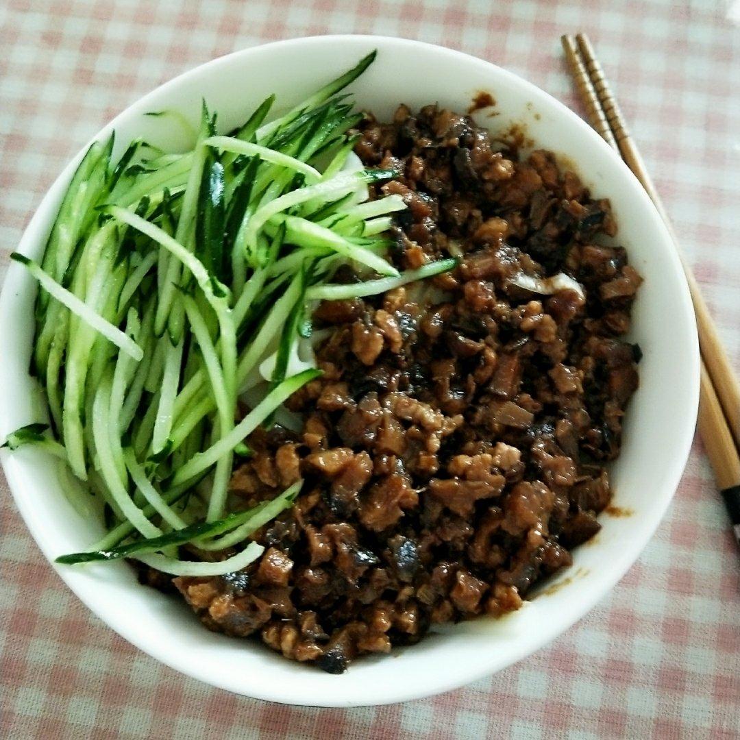 炸酱面