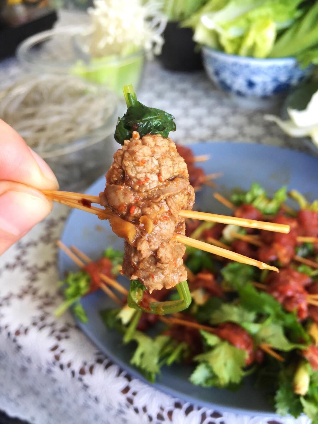 大斌家串串香菜牛肉，火锅的做法