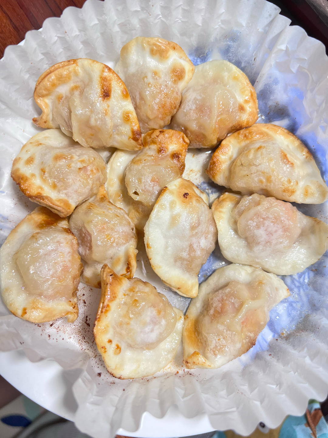 用空气炸锅炸水饺