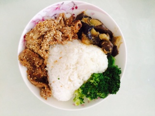 猪肉生姜烧便当