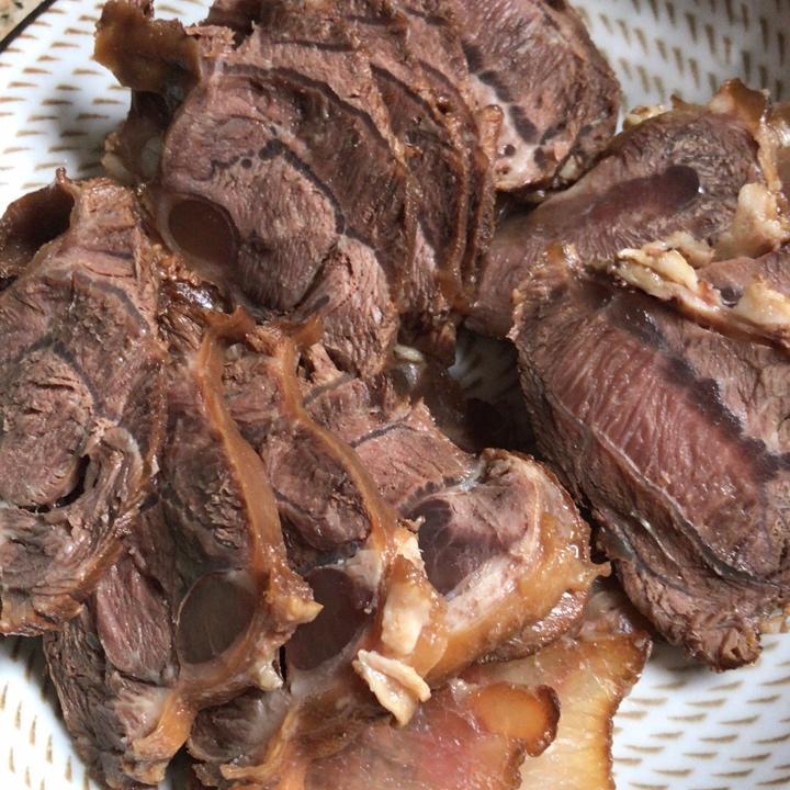 卤牛肉