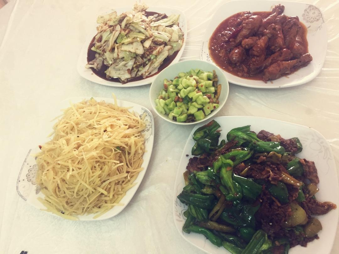 晚餐•2019年5月12日