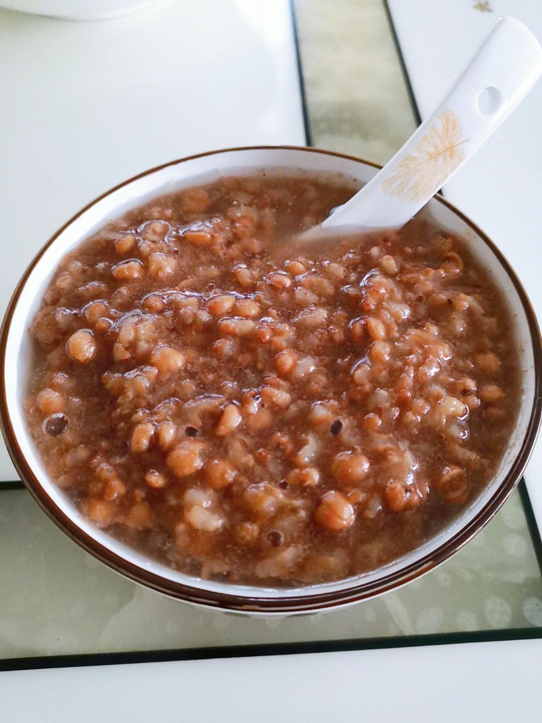 食美粥-花粥系列|“玫瑰薏仁粥”薏米玫瑰花营养早餐粥 疏肝解郁 和血调经 美容的功效