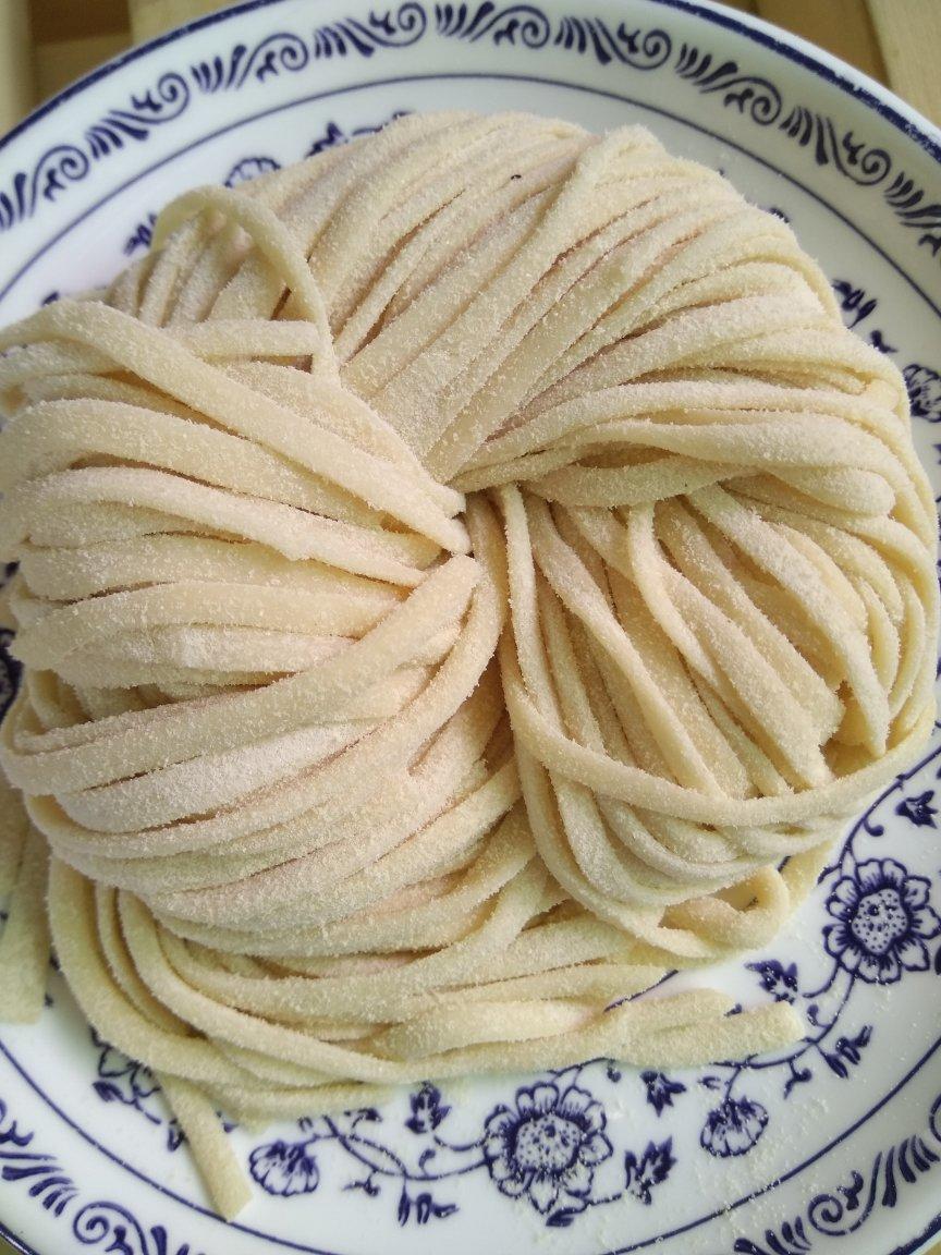 家常手擀面