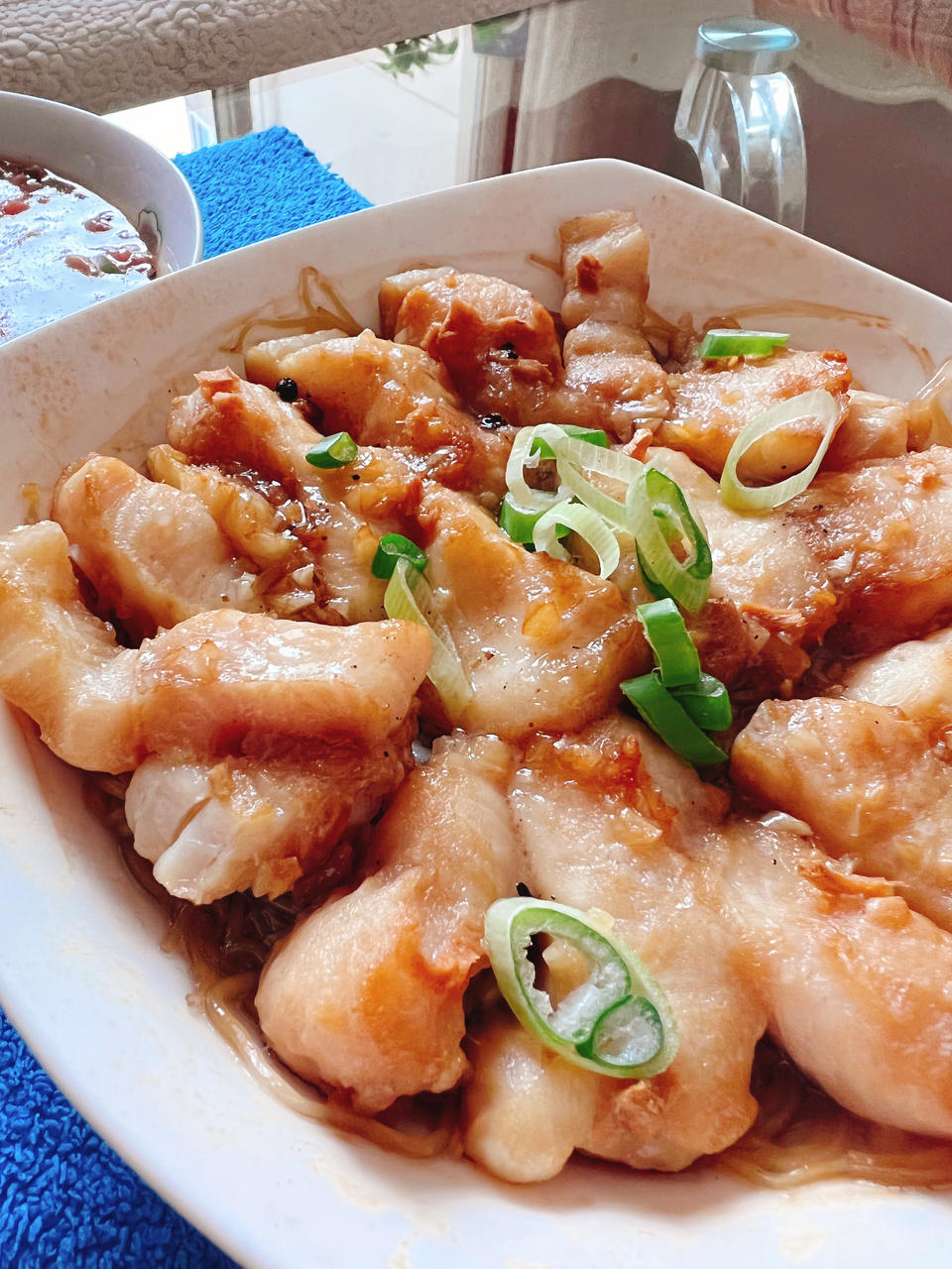 15分钟搞定【蒜蓉粉丝蒸龙利鱼】，入夏前多吃它准能瘦！