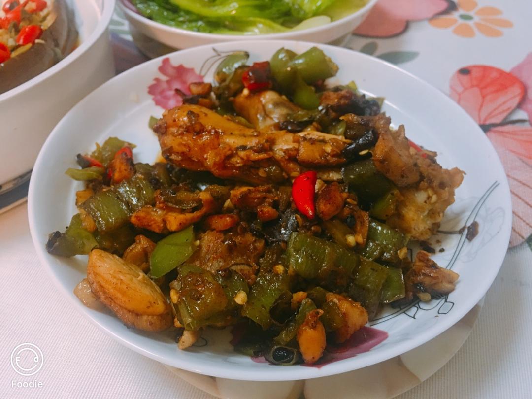 青椒炒鸡腿
