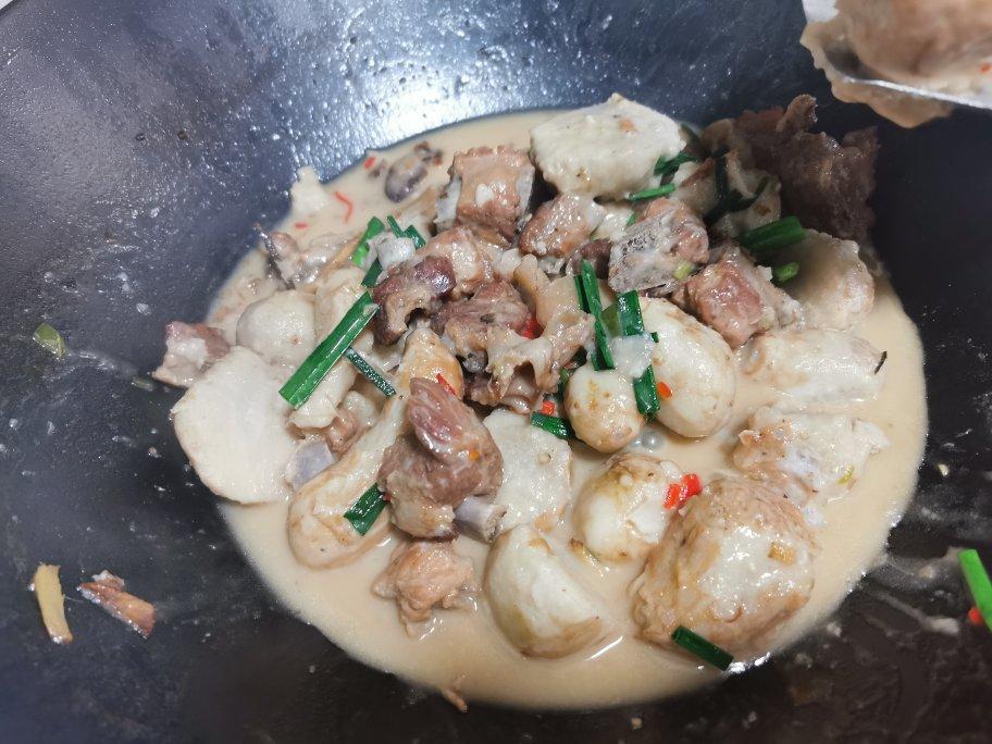 芋头炖排骨