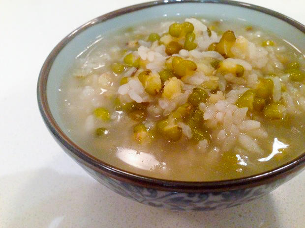 快熟绿豆粥（不用泡米不用高压锅）的做法