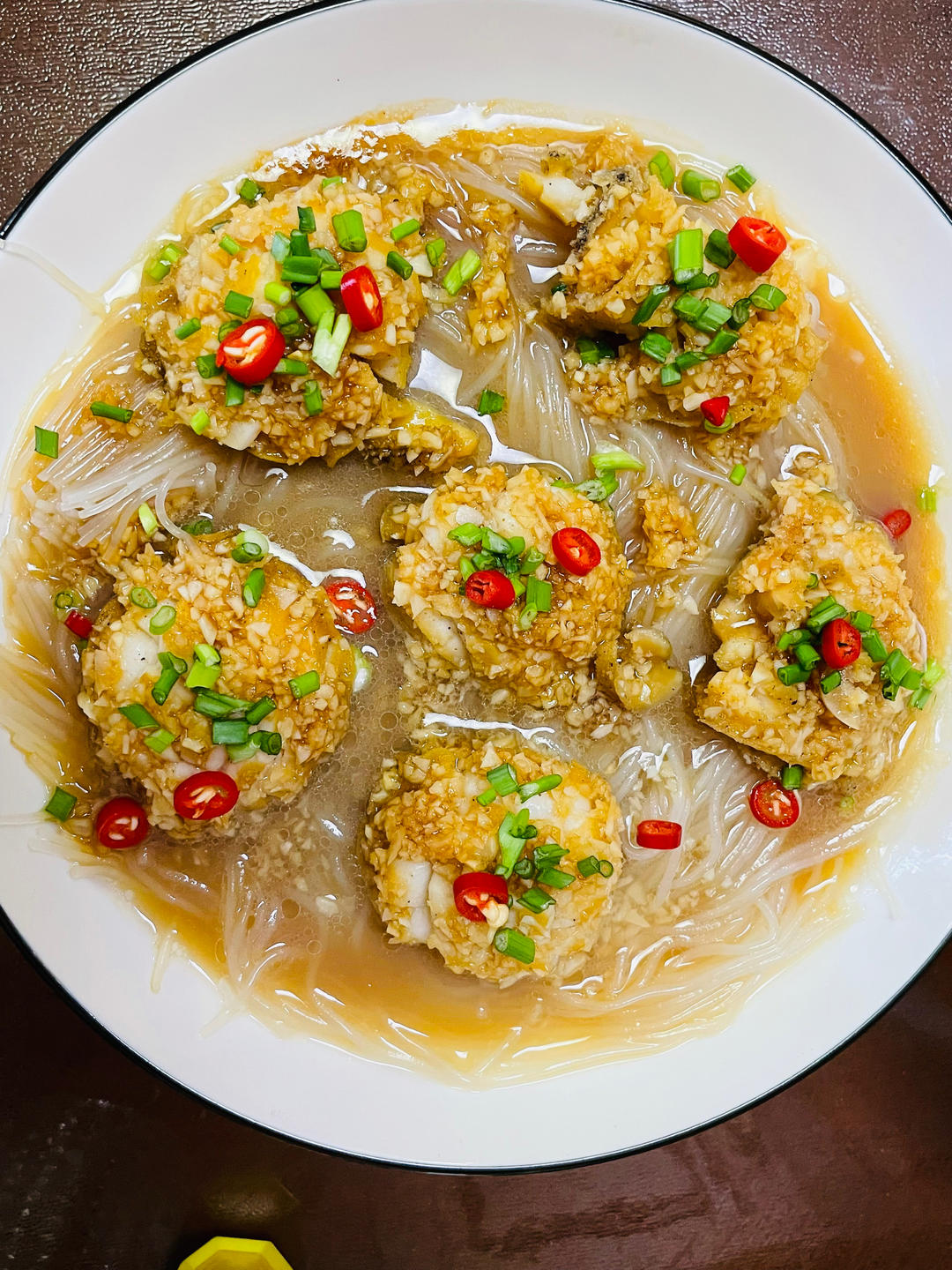 蒜蓉粉丝蒸鲍鱼