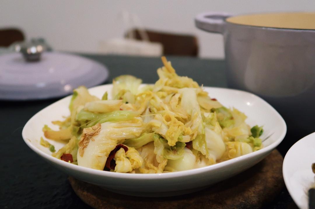 厨师长教你：“手撕包菜”的家常做法,简单又不失美味