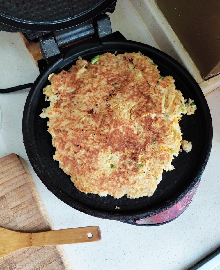 超简单快手的无油鸡蛋米饼-电饼铛版的做法 步骤3