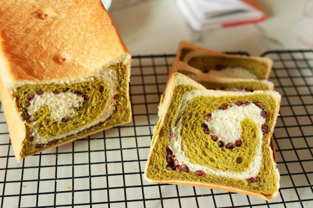 蜜豆抹茶双色吐司（波兰种）