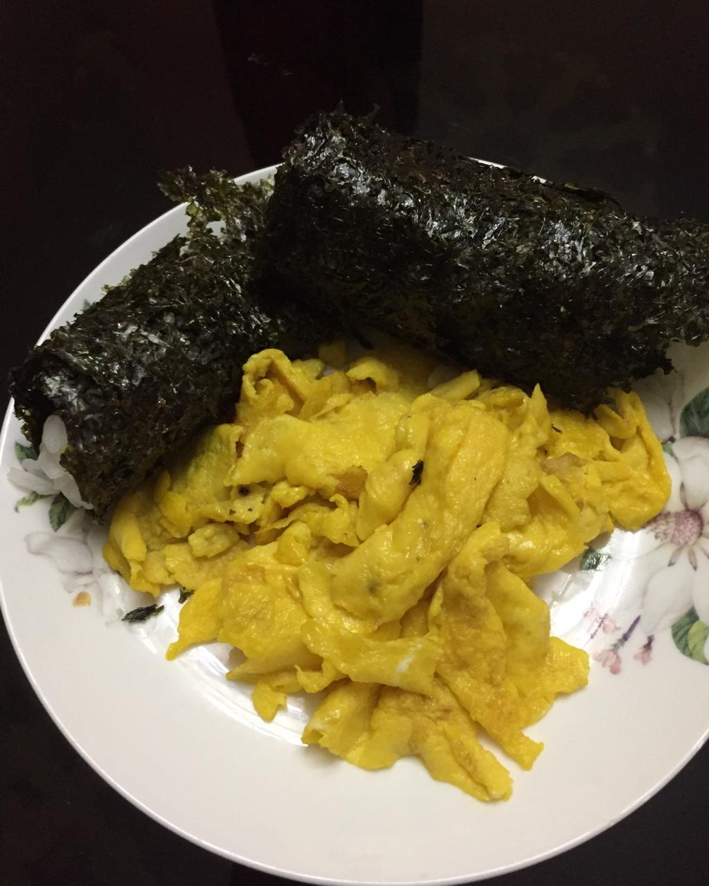 美式炒蛋 scrambled eggs