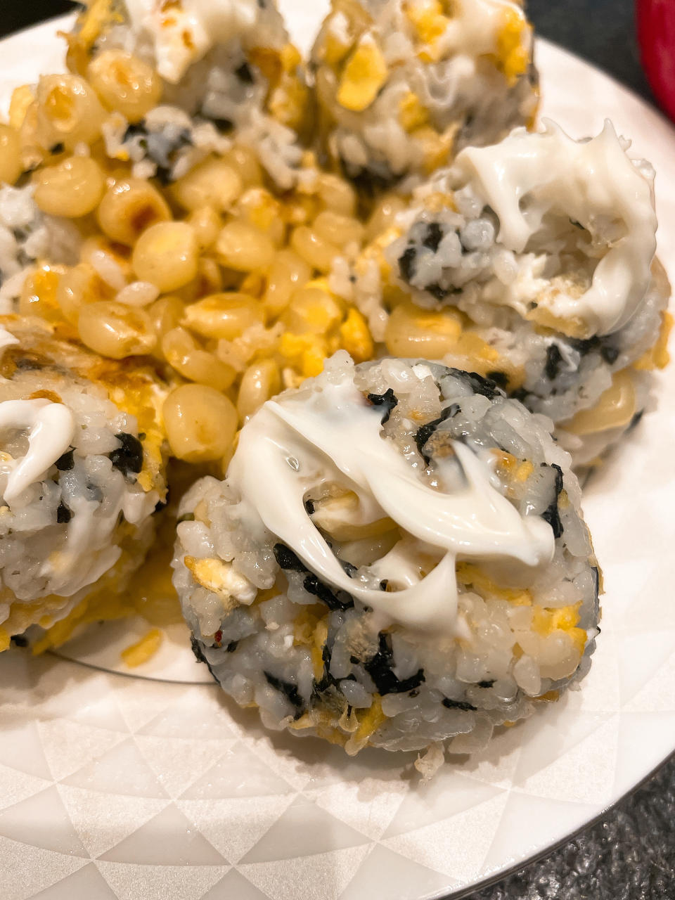 简单随意的海苔饭团