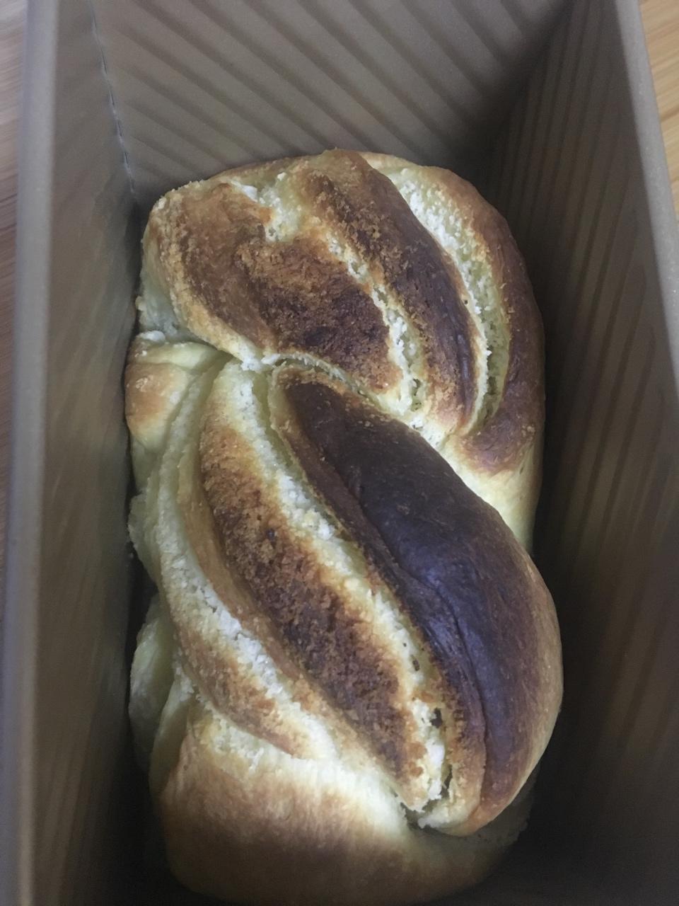 椰蓉吐司面包 Coconut Loaf