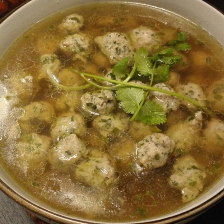荠菜肉丸子汤