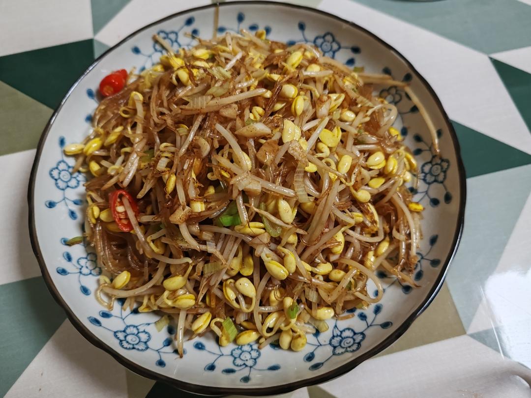 黄豆芽炒粉条