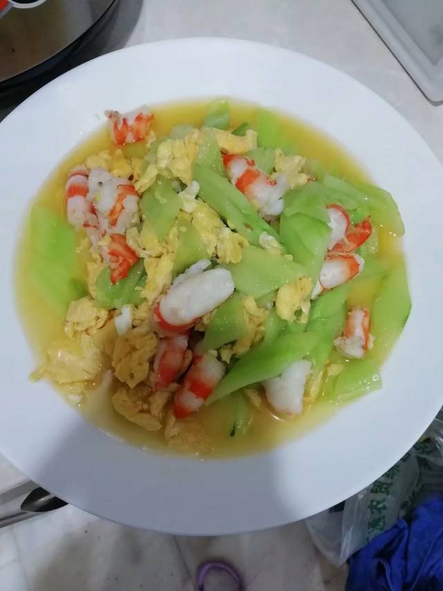 西芹炒虾仁