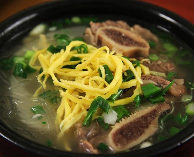韩式牛排骨汤 － 갈비탕的做法