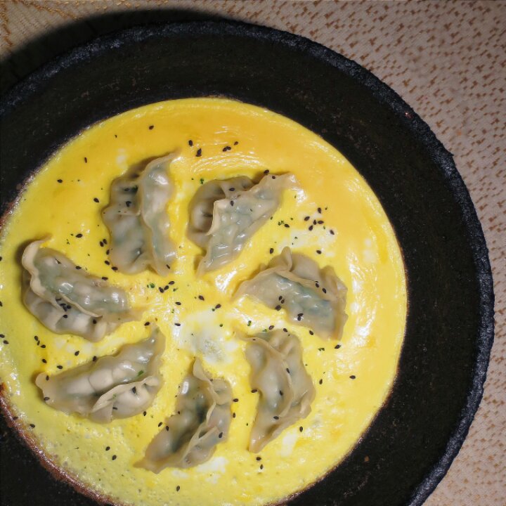 抱蛋煎饺