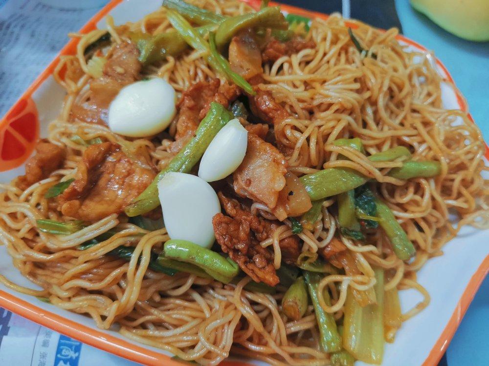 豆角焖面