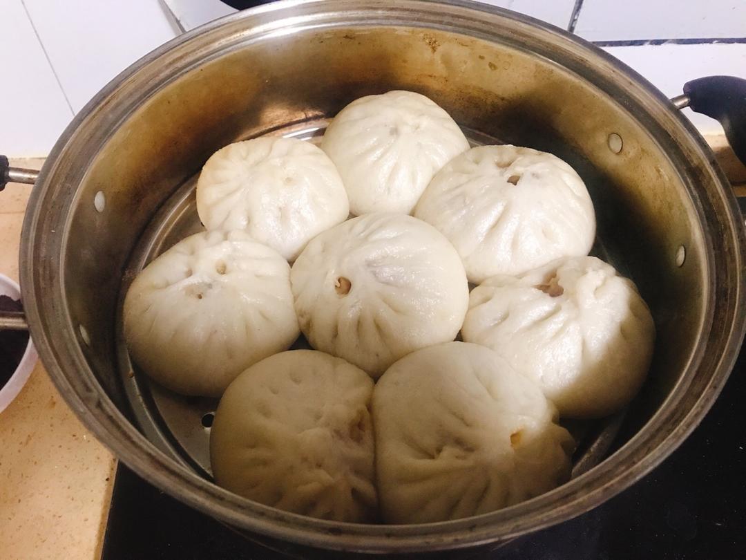 【酱香大肉包】超喧软的一次揉面一次发酵法