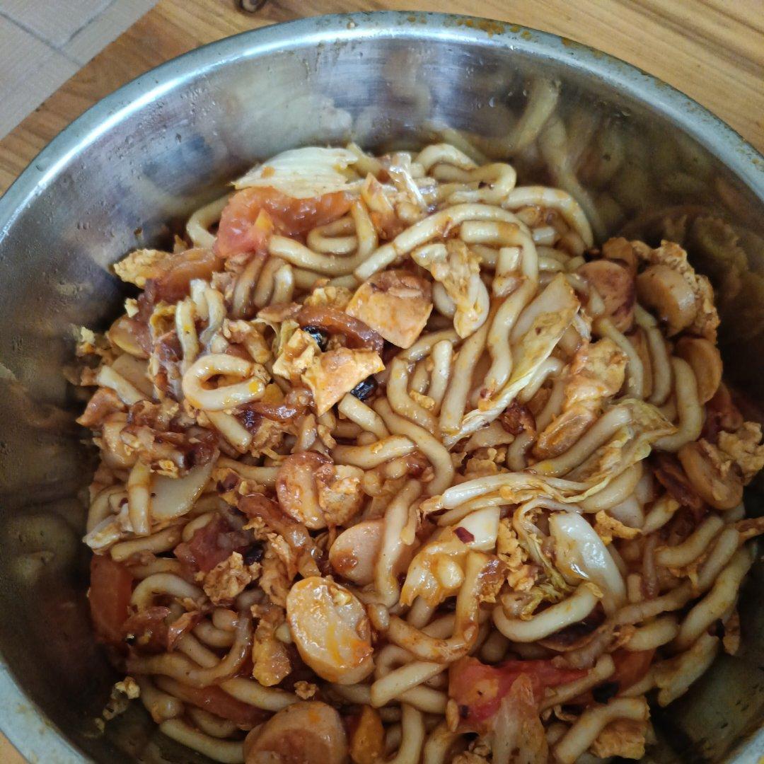 比路边摊好吃百倍的火腿炒土豆粉