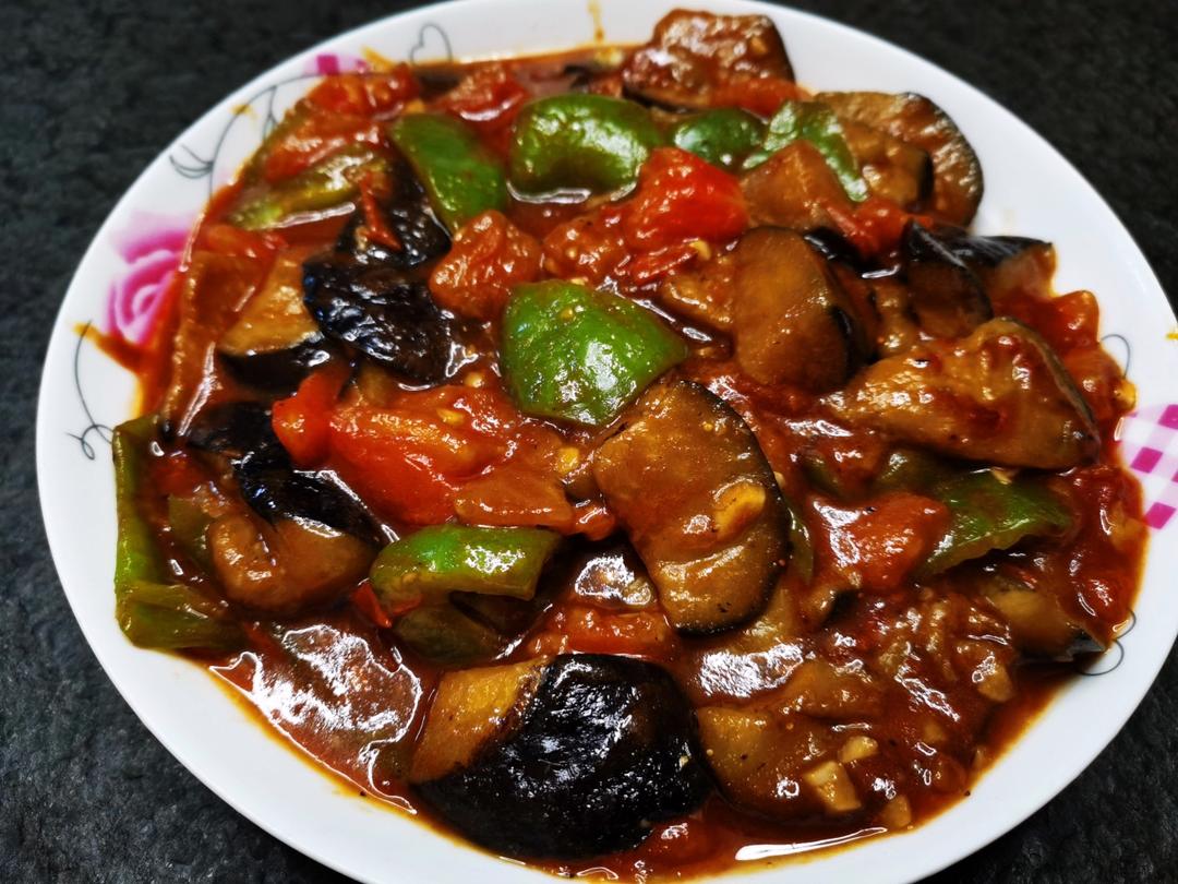 5分钟快手下饭菜#番茄炒茄子🍅番茄家族