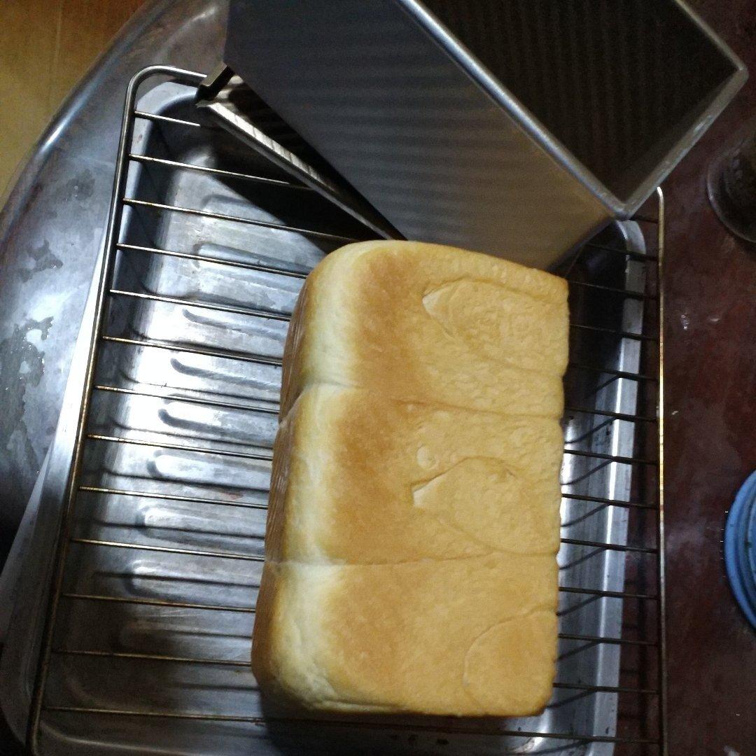 消耗淡奶油利器——恰好的淡奶油吐司